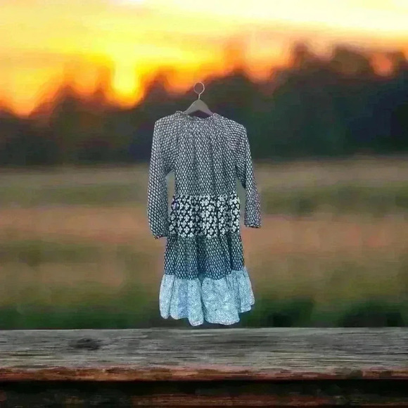 Anthropologie Ro’s Garden Size XL Pre-Owned. Like New! - Picture 2 of 4